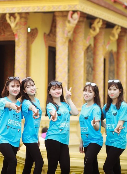Áo lớp xanh lơ của lớp 12C8 trường THPT Tùng Thiện – Hà Nội - 20161209151150938571