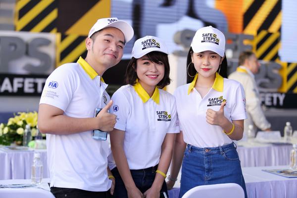 Bừng sáng sự kiện Safe Steps của Liên Hợp Quốc tại Việt Nam với áo thun sự kiện - Ao thun Safe steps Road Safety 11