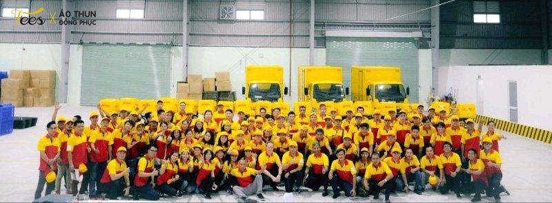Áo thun đồng phục công ty chuyển phát nhanh DHL Việt Nam - dhl tshirt 7