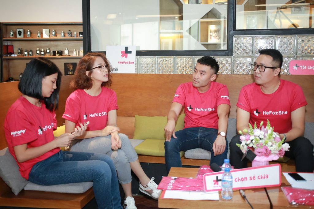 Áo thun sự kiện chiến dịch #HeForShe - UN Women Việt Nam - heforshe 17 TAF 0046